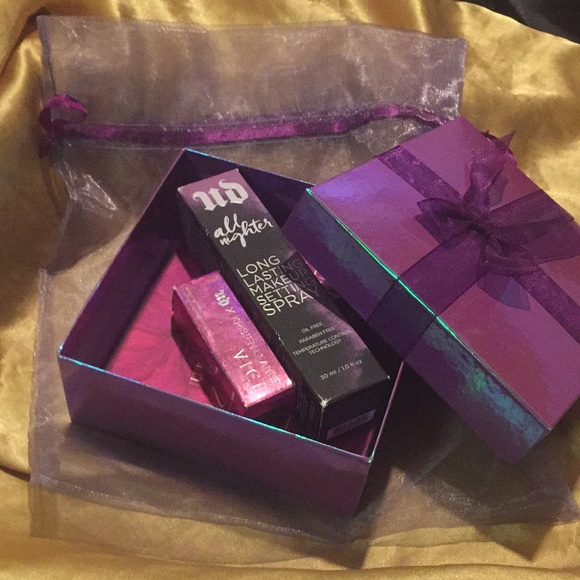 Urban Decay Other - LAST WEEK ‼️EYESHADOW, LIPSTICK & SETTING SPRAY